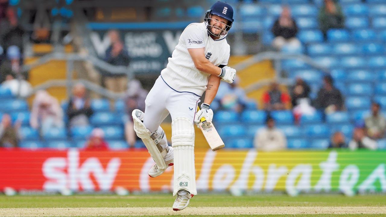 Ind vs Eng 1st Test: Ben Duckett smashes 149 runs; India suffer defeat by five wickets