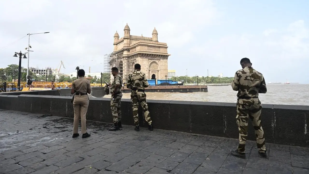 Police officials were stationed at the Gateway of India to manage crowds and prevent tourists or locals from venturing too close to the turbulent seafront